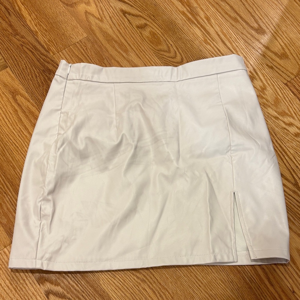White/Cream Leather Skirt with Side Slit